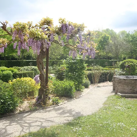 Holiday home Maison De Caractere Avec Piscine, 8 Pers, Proche Puy Du Fou Et Nantes - Fr-1-426-137 *